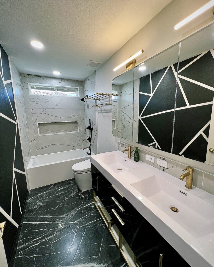 Hallway Bath remodel with crafted design